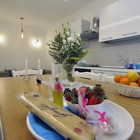 Holiday home Fuga Blu *